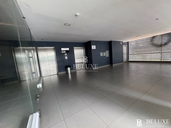 ALQUILER DE LOCAL COMERCIAL 1ER PISO COSTA DEL ESTE ISTRIP PLAZA (20)