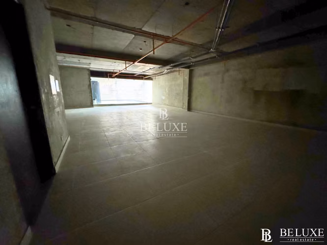 ALQUILER DE LOCAL COMERCIAL 1ER PISO COSTA DEL ESTE ISTRIP PLAZA (20)