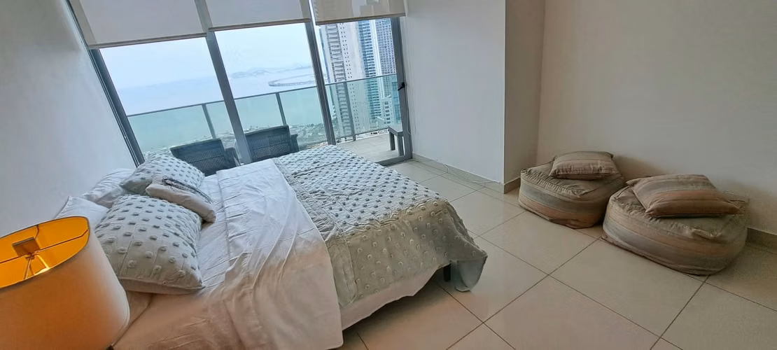 APARTAMENTO FRENTE AL MAR DE 2 HABITACIONES EN ALQUILER – P.H. ALLURE, AVE. BALBOA - Imagen 19