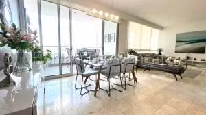 Venta de Apartamento con 192m2 en Coco del Mar PH Torre Panorama 25-6438SR