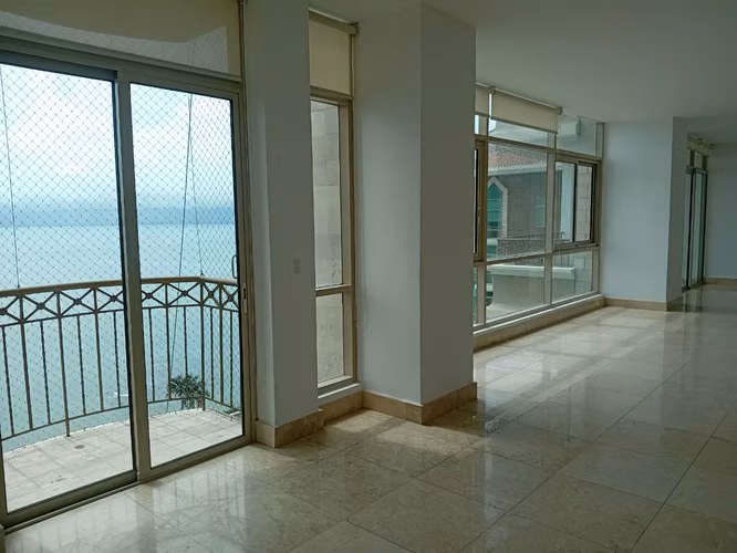 Se vende apartamento en Punta Pacífica P.H. Pacific Point