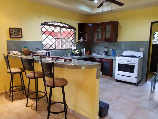En venta casa en Coronado zona de playa - Imagen 7