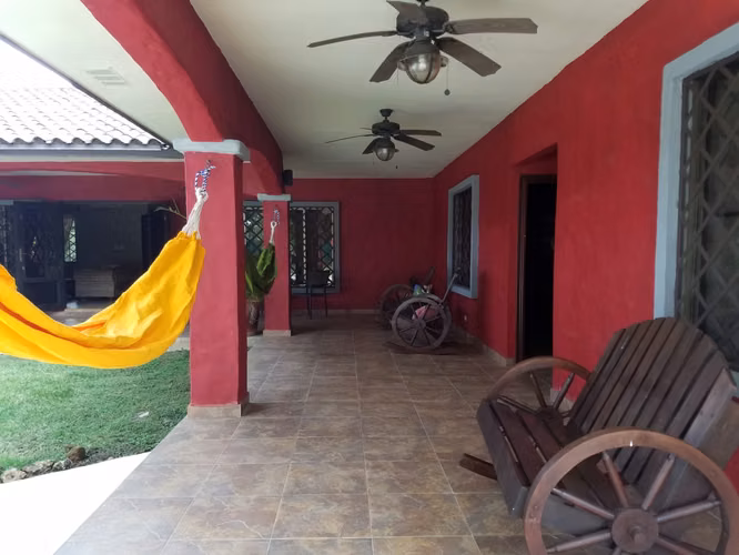 En venta casa en Coronado zona de playa - Imagen 11