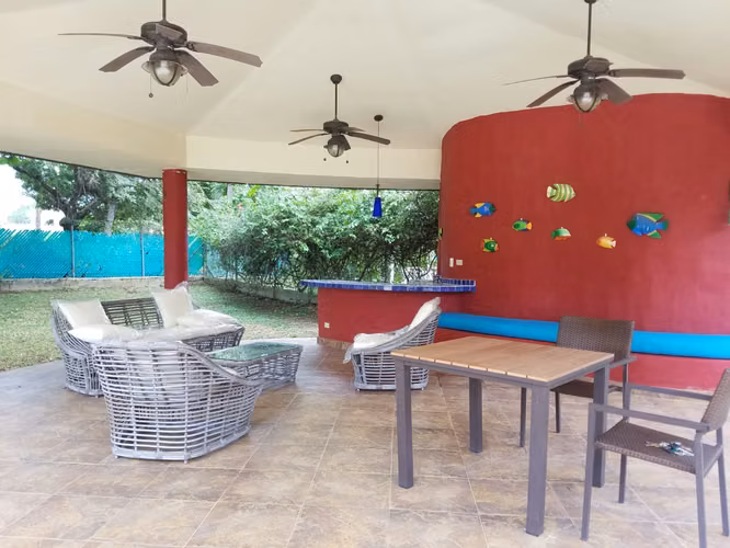 En venta casa en Coronado zona de playa - Imagen 5