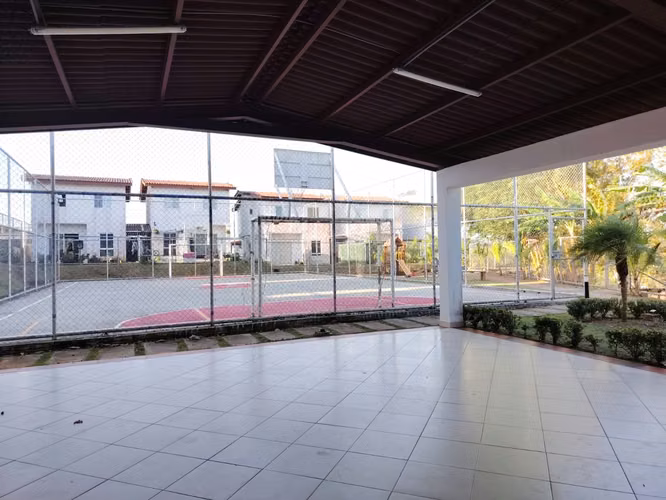 SE VENDE Casa en Bosques del Prado Arraiján ¡Patio y Seguridad! NEGOCIABLE