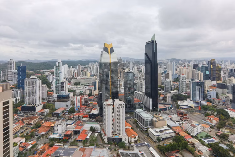 PH Arts & Yoo:  Elegante apartamento amoblado en piso alto - Imagen 11