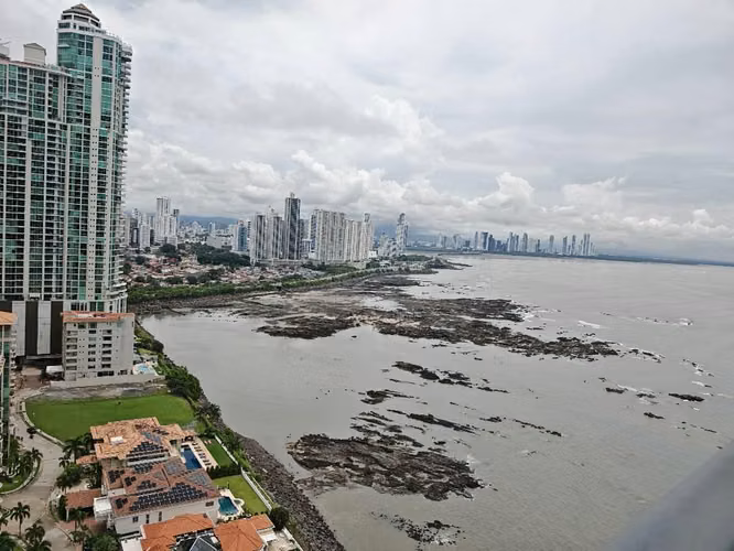 PH Grand Tower – Apartamento en Venta