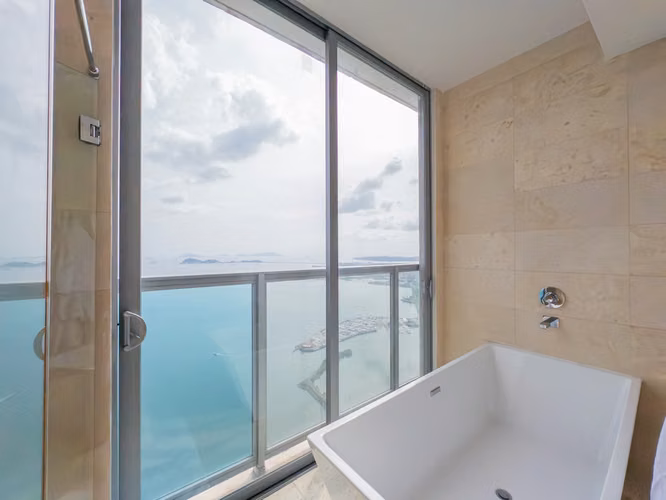 APARTAMENTO EN VENTA EN PH YOO, AVENIDA BALBOA, 3REC.