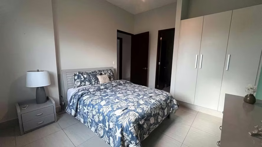 Melissa Foster Luxury vende/alquila apartamento en BARCOVENTO, San Carlos.