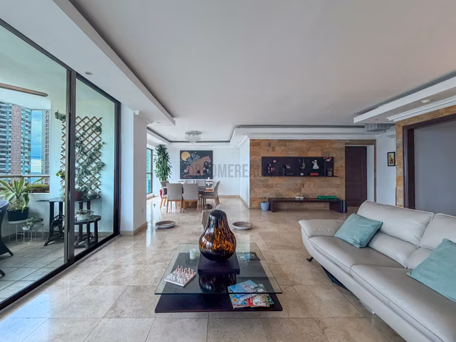 Apartamento en venta en Punta Pacífica Panamá – Amplio modelo de 3 habitaciones