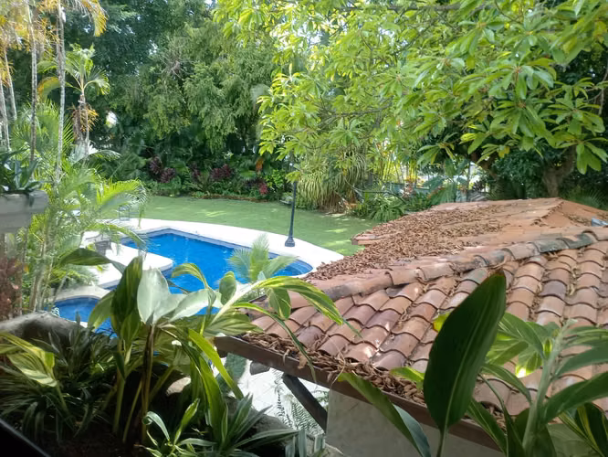 SE VENDE O ALQUILA MANSIÓN EN ALTOS DEL GOLF – LUJO, AMPLITUD Y PRIVACIDAD - Imagen 17