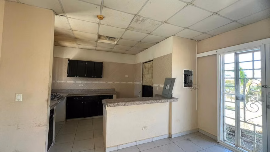 Banco vende casa en Urbanización Villa Nueva – Las Lomas, Dolega, Chiriquí - Imagen 3