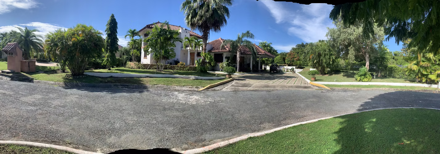 Melissa Foster Luxury Vende Exclusiva Residencia de Playa en Chumico Río Hato MFR1913