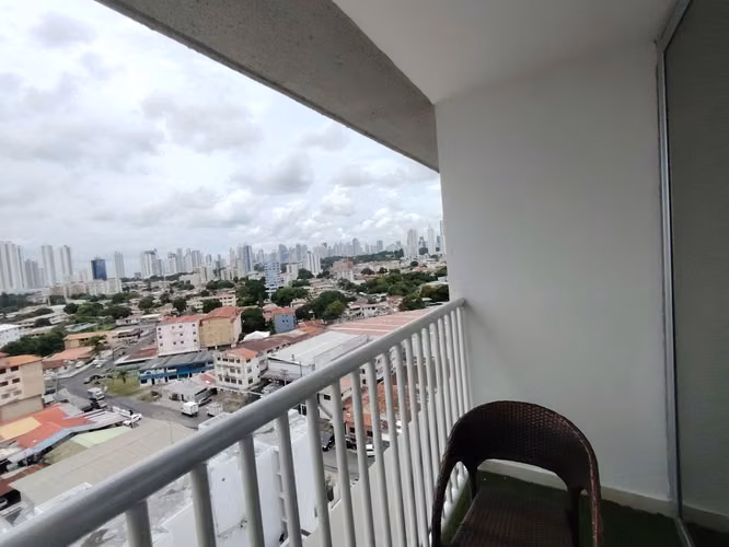 Apartamento Remodelado en Remate en Parque Lefevre – PH Alegría