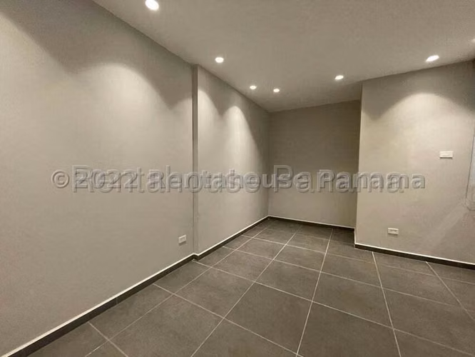 Venta de hermoso Apartamento en el Cangrejo Ph Portanova Mts2: 213.13 PD