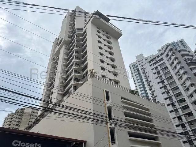 GANGA!! Venta de apartamento 436 MTS en Marbella - Imagen 12