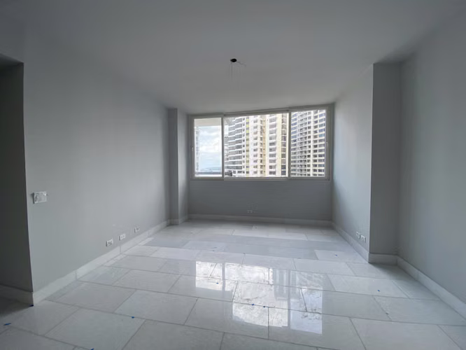 Venta de Apartamento en Punta Paitilla, PH The Towers, 329m2