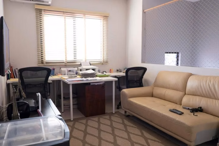 Atención Inversionistas. Se Vende casa en Residencial Versalles I - Juan Díaz.