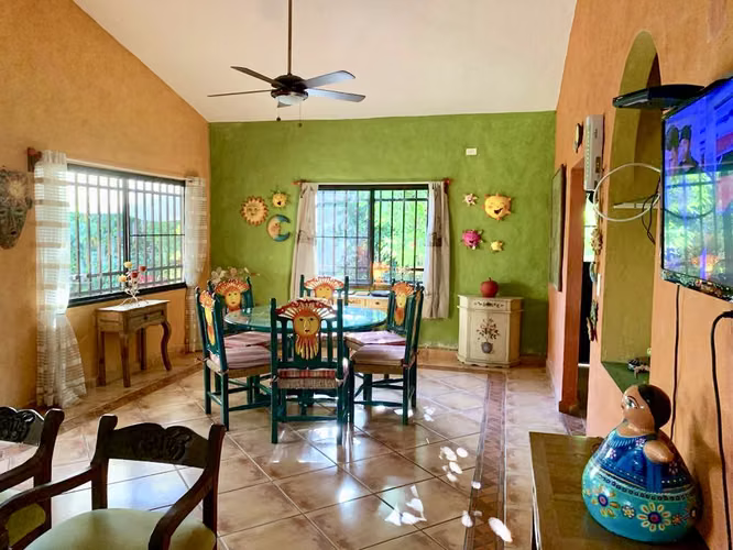 Casa de Playa en Coronado con Piscina Privada para 10 Personas