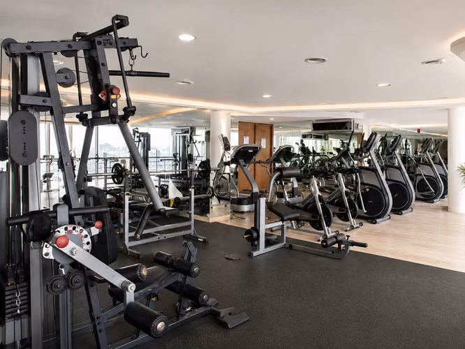 APARTAMENTO EN SAN FRANCISCO 4 REC REMODELADO Y AMOBLADO MLD