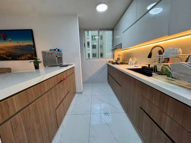 APARTAMENTO EN SAN FRANCISCO 4 REC REMODELADO Y AMOBLADO MLD