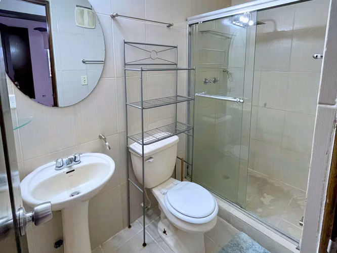 ALQUILER DE APARTAMENTO AMOBLADO PH PLAZA VALENCIA, VÍA ESPAÑA (8) - Imagen 7
