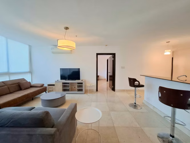 Venta de Apartamento en Avenida Balboa, PH Villa del Mar, 108m²