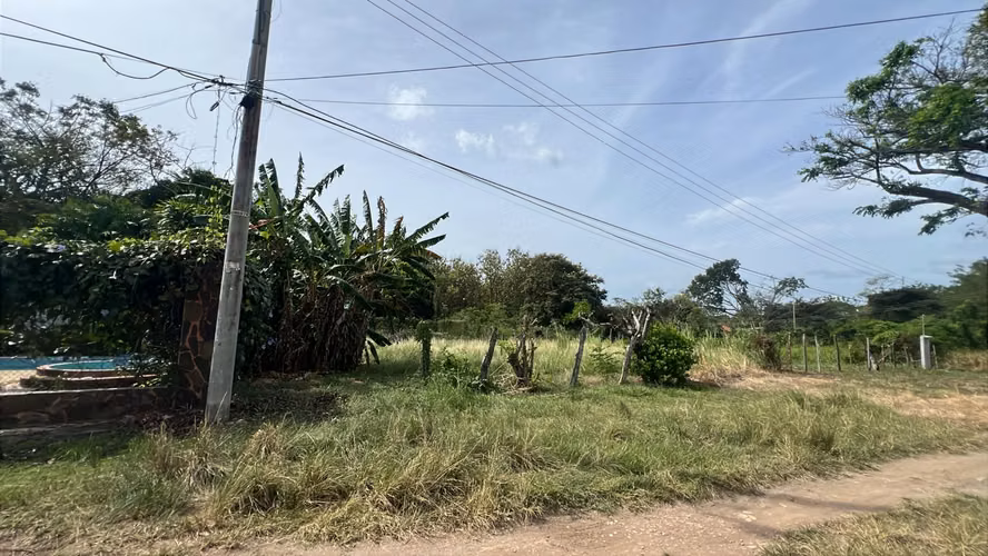 Lote en venta en Gorgona | 600 m² planos cerca de la playa