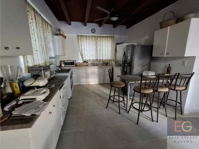 Se vende casa en Altos de Cerro Azul - Imagen 5