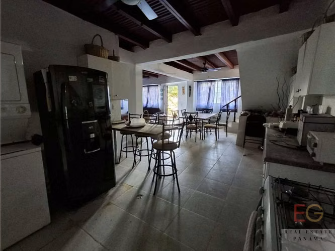 Se vende casa en Altos de Cerro Azul - Imagen 4