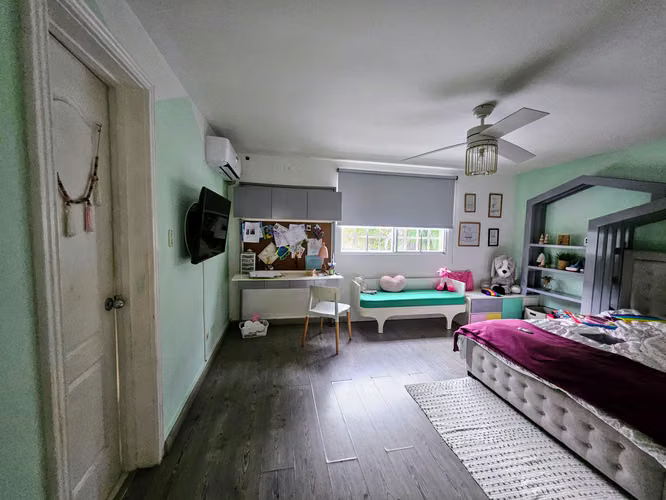 Se vende casa en Fuente del Fresno, Altos de Panamá
