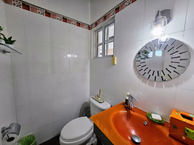 Se vende casa en Fuente del Fresno, Altos de Panamá