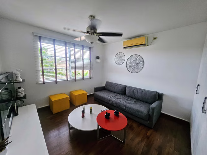 Se vende casa en Fuente del Fresno, Altos de Panamá