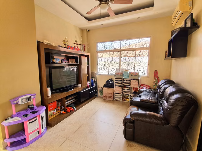 Se vende casa en Altos de Panamá, Condado del Rey