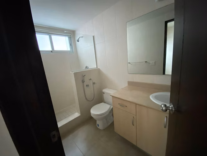 Apartamento en alquiler frente al Mar , Marbella, Ciudad de Panamá - NO BROKERS
