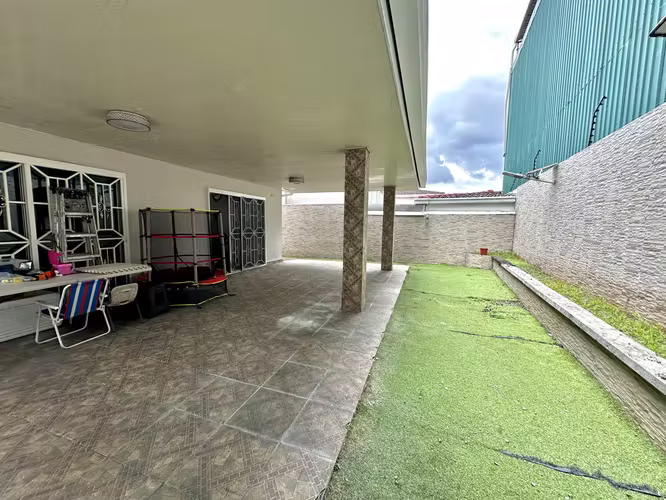 Se vende casa en Dorado Village, Condado del Rey
