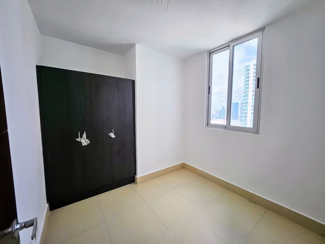 Se vende apartamento en Costa del Este, Ph Breeze