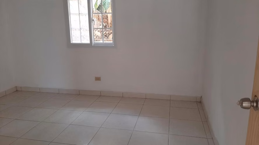 VENTA DE CASA EN MAÑANITAS