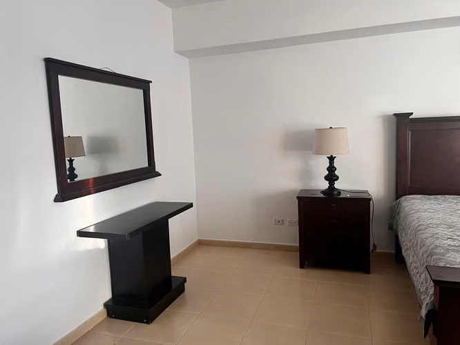 APARTAMENTO GRAN BAY TOWER 2 RECAMARAS BALCON EXELENTE UBICACION - Imagen 7