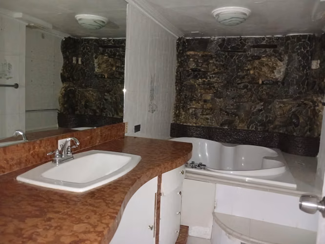 Venta de Apartamento en Ave. Balboa, PH La Gaviota, 176m2
