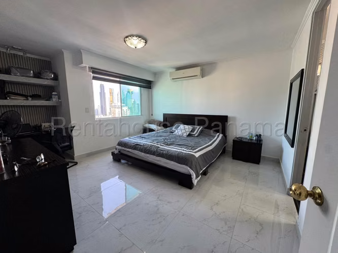 Vendo Apartamento Espectacular en PH Marquis Tower, El Cangrejo 26-5600GG