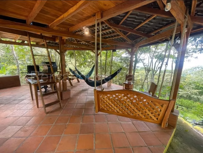 Vendo Terreno en Vereda El Ñeque, Guararé, Los Santos 26-5606GG