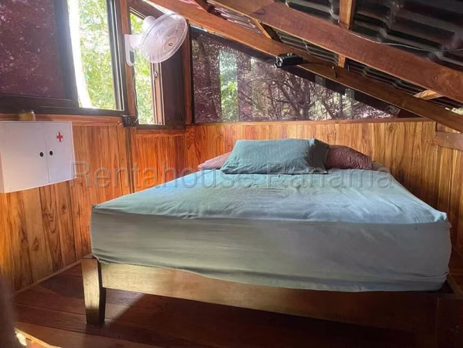 Vendo Terreno en Vereda El Ñeque, Guararé, Los Santos 26-5606GG
