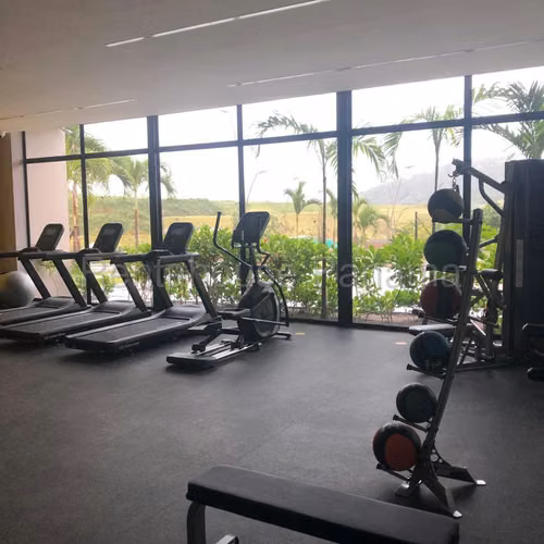 Vendo Apartamento Espaciosa en PH Golf Gardens, Brisas del Golf 26-5098GG