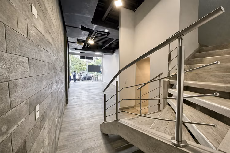 Local Comercial | 194m² esquina comercial | $3,500 - Imagen 9