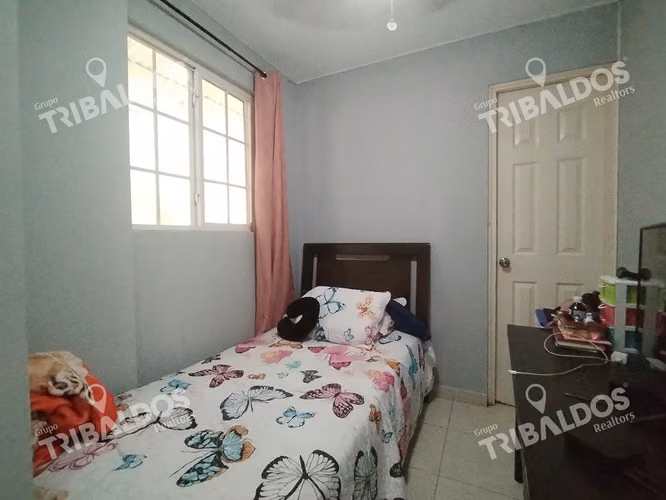 VENTA DE CASA ADOSADA EN  VILLA DE LAS AZORES EN VILLA LUCRE
