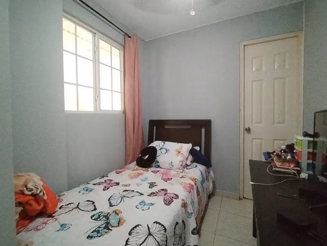 VENTA DE CASA ADOSADA EN  VILLA DE LAS AZORES EN VILLA LUCRE