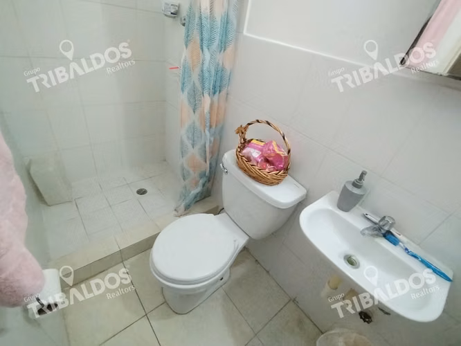VENTA DE CASA ADOSADA EN  VILLA DE LAS AZORES EN VILLA LUCRE