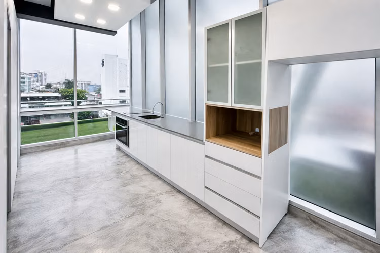Office 77 | 169m² con terraza privada | 3 estacionamientos | $2,700