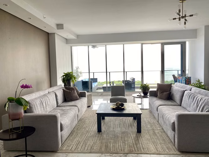 Venta de Apartamento en Costa del Este – PH Regalia